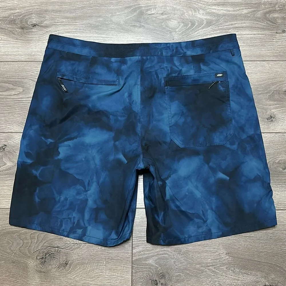 Vans Voyage Tie Dye Swim Board‎ Shorts Blue Size 38